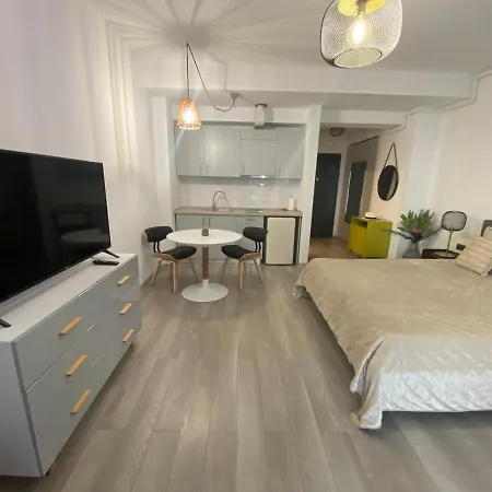 Apartment Studio Casa Del Mar Luxury *
